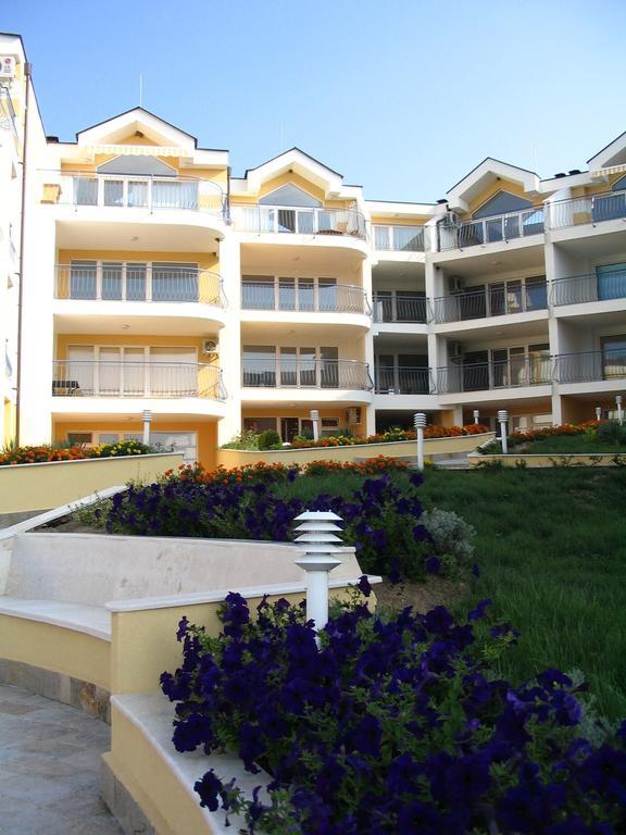 Golden Wave Apartment Созополь Экстерьер фото