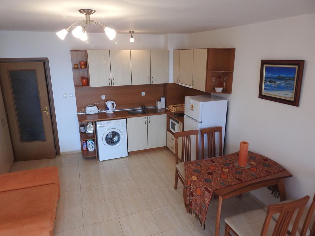 Golden Wave Apartment Созополь Экстерьер фото