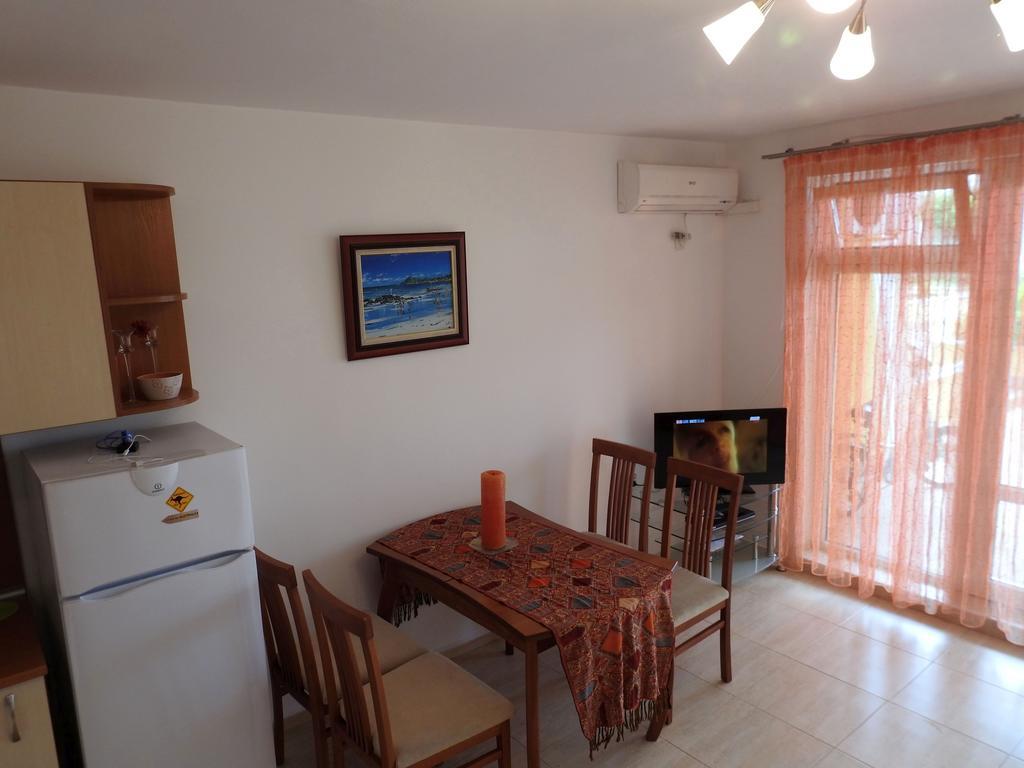 Golden Wave Apartment Созополь Экстерьер фото